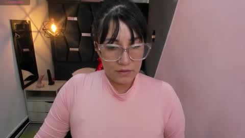 Snapshot of giafox_ chatting on October 5, 1:27 pm G I A FOX online show from October 5, 1:27 pm