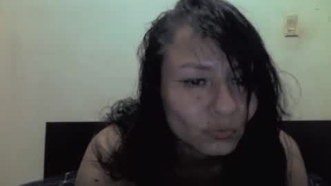 gianna165909 online show from December 19, 3:40 am