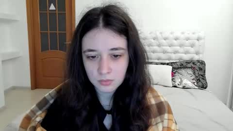 Snapshot of ginablum chatting on October 5, 9:47 am Kate online show from October 5, 9:47 am
