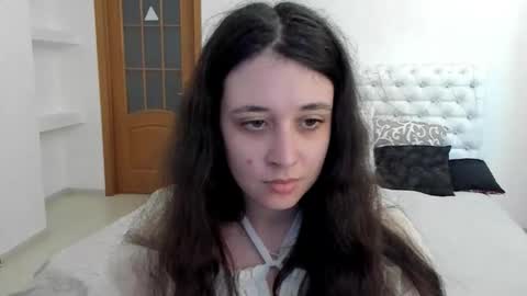 Snapshot of ginablum chatting on September 11, 10:15 am Kate online show from September 11, 10:15 am