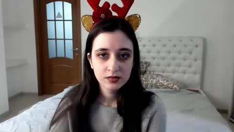 Snapshot of ginablum chatting on December 29, 1:17 pm Kate online show from December 29, 1:17 pm