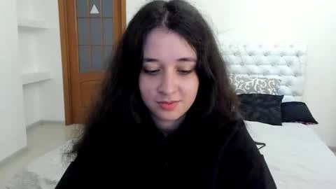 Snapshot of ginablum chatting on September 20, 1:42 pm Kate online show from September 20, 1:42 pm