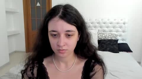 Snapshot of ginablum chatting on September 12, 11:28 am Kate online show from September 12, 11:28 am