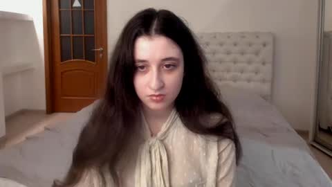 Snapshot of ginablum chatting on February 3, 8:57 am Kate online show from February 3, 8:57 am