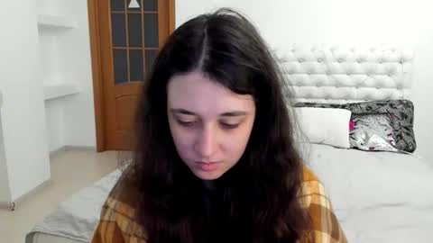 Snapshot of ginablum chatting on October 6, 9:48 am Kate online show from October 6, 9:48 am
