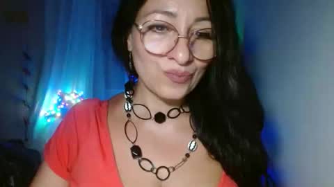 Snapshot of ginaoneon chatting on September 21, 7:56 pm GinaONeon online show from September 21, 7:56 pm
