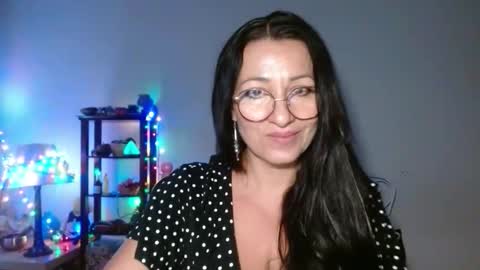 Snapshot of ginaoneon chatting on October 4, 8:13 pm GinaONeon online show from October 4, 8:13 pm