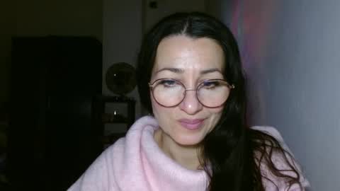 Snapshot of ginaoneon chatting on January 17, 9:39 pm GinaONeon online show from January 17, 9:39 pm