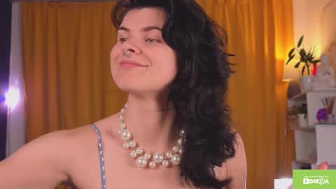 Gina online show from September 18, 5:44 pm