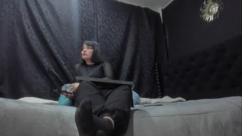 Miss online show from January 30, 8:53 pm