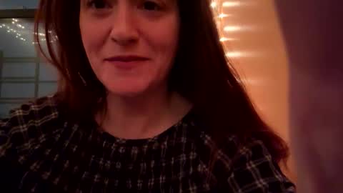 gingerlynx online show from November 26, 3:18 am