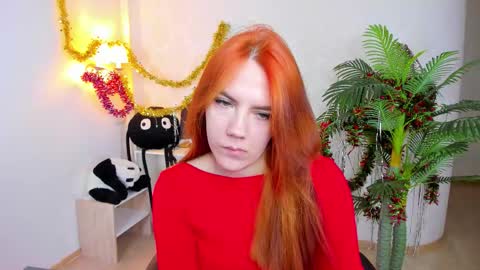 gingerr_pie online show from January 13, 5:35 am