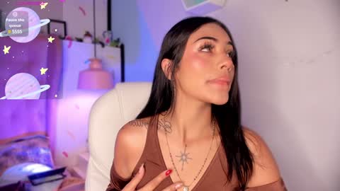 Giovanna  online show from January 7, 5:33 am