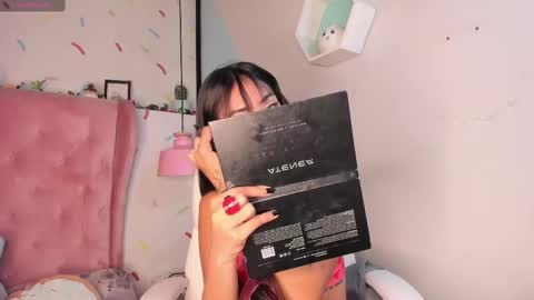 Giovanna  online show from February 13, 3:39 am