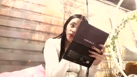 giovanna_oliveria online show from December 20, 10:58 pm