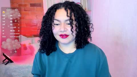 girl_inline online show from February 14, 11:42 pm