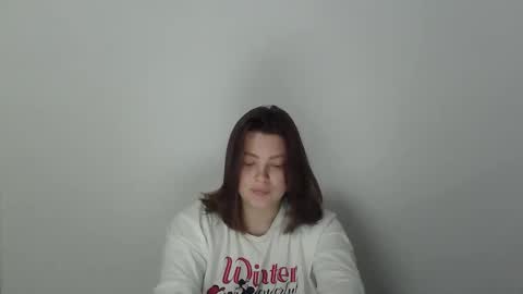 Snapshot of girl_leya chatting on October 8, 7:18 pm girl_leya online show from October 8, 7:18 pm