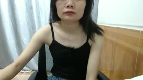 Snapshot of girlbaee chatting on September 29, 3:00 am Babe online show from September 29, 3:00 am