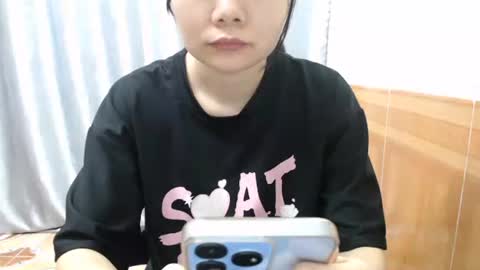 Snapshot of girlbaee chatting on October 14, 1:30 am Babe online show from October 14, 1:30 am
