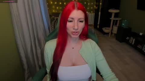 Meowww online show from April 23, 5:26 pm