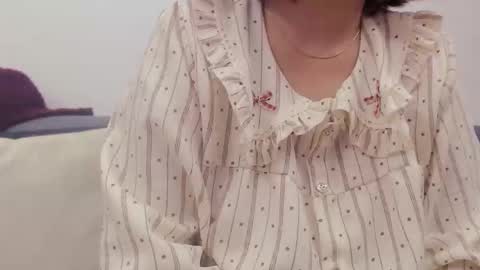 girlhanoi online show from February 12, 2:24 am