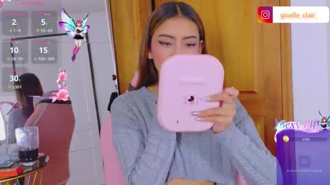 giselleclair online show from March 13, 6:04 am