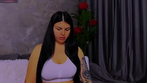 Giulia online show from May 21, 2:53 am
