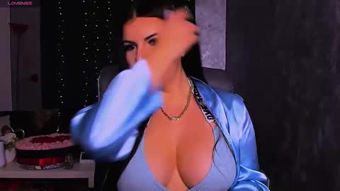 Giulia online show from October 30, 10:11 pm