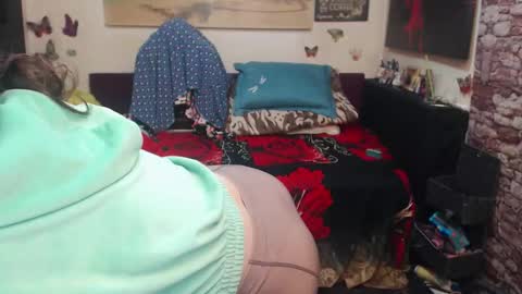 Snapshot of glamourhottie chatting on September 30, 7:47 am Glamourhottie online show from September 30, 7:47 am