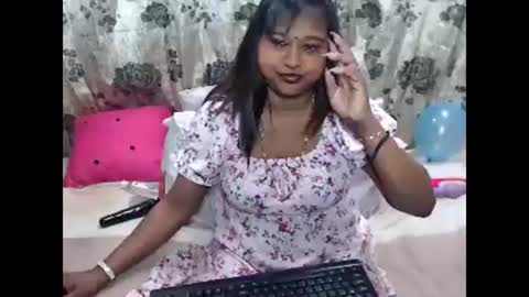 glitter candy online show from October 15, 9:12 am