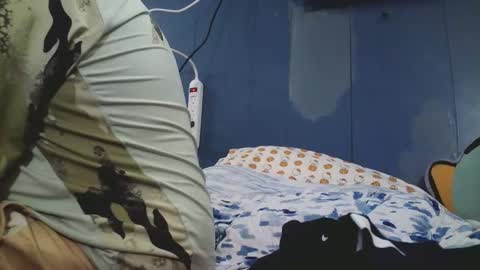 glizzy4u online show from April 14, 3:17 am