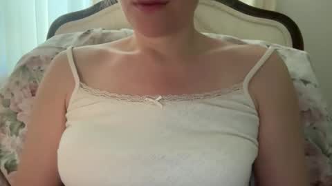 Gloria Pearl online show from May 24, 3:33 pm