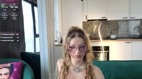 Goddess Alaska online show from October 24, 9:05 am