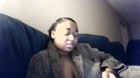 Goddess Allure0 online show from December 2, 7:10 am