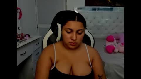 goddess_of_sissys online show from December 23, 5:22 am