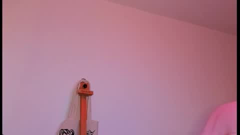 Snapshot of goddess_vee_ chatting on October 15, 10:45 pm vee online show from October 15, 10:45 pm