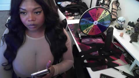 Snapshot of goddesscocoaa chatting on January 30, 7:26 pm Goddess Cocoa online show from January 30, 7:26 pm