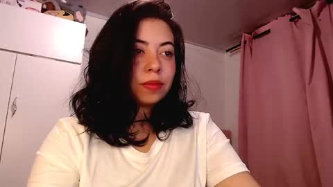 Snapshot of golden_gingerkitty chatting on September 10, 1:16 am golden_gingerkitty online show from September 10, 1:16 am