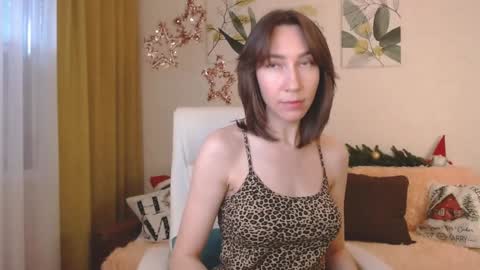 Snapshot of good_glamorgirl chatting on December 23, 4:33 am Good GlamorGirl online show from December 23, 4:33 am