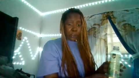 Sue Goddess online show from June 17, 12:23 am
