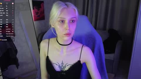 Violeta online show from November 10, 1:50 pm