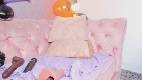 Grace online show from November 2, 3:26 pm