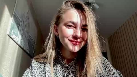 Snapshot of gracetorrezz chatting on October 20, 1:03 pm gracetorrezz online show from October 20, 1:03 pm