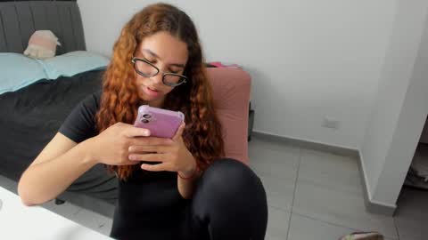 GreciaRuiz online show from October 14, 2:36 am