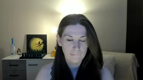 Greta online show from April 21, 8:27 pm