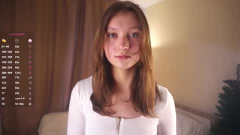 Molly online show from December 20, 6:06 am