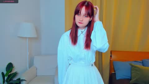 Chloe online show from October 28, 6:46 pm