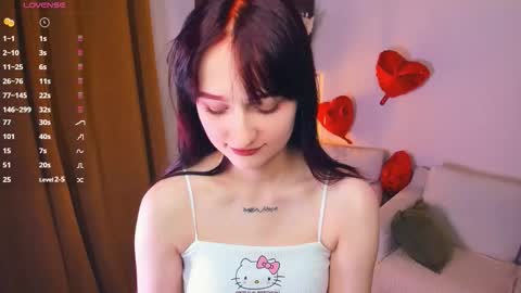 Chloe online show from February 24, 7:01 pm