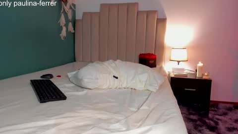 Paulina  online show from February 15, 7:51 am