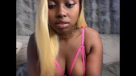 h_o_t_goddess online show from October 19, 10:23 pm